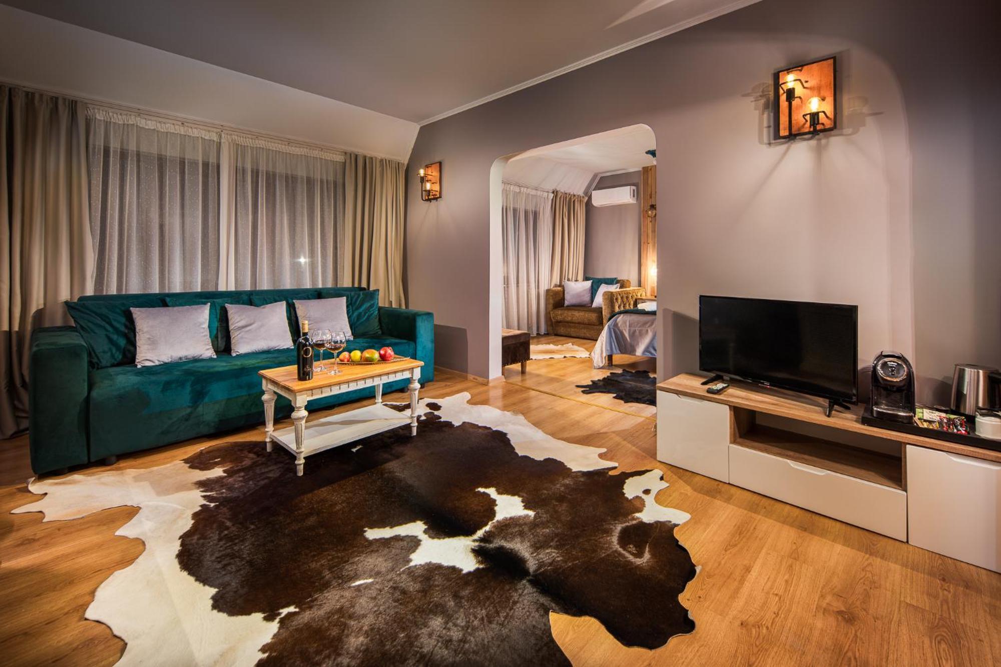 Moura Mountain & Villas Spa Hotel Borowec Zewnętrze zdjęcie